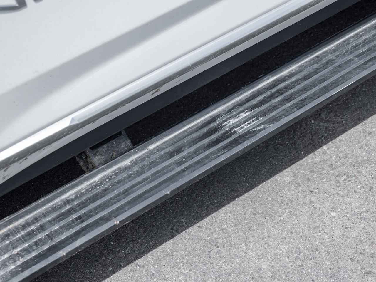 2022 GMC Yukon DENALI   Diesel   Roof   Heads up display Photo