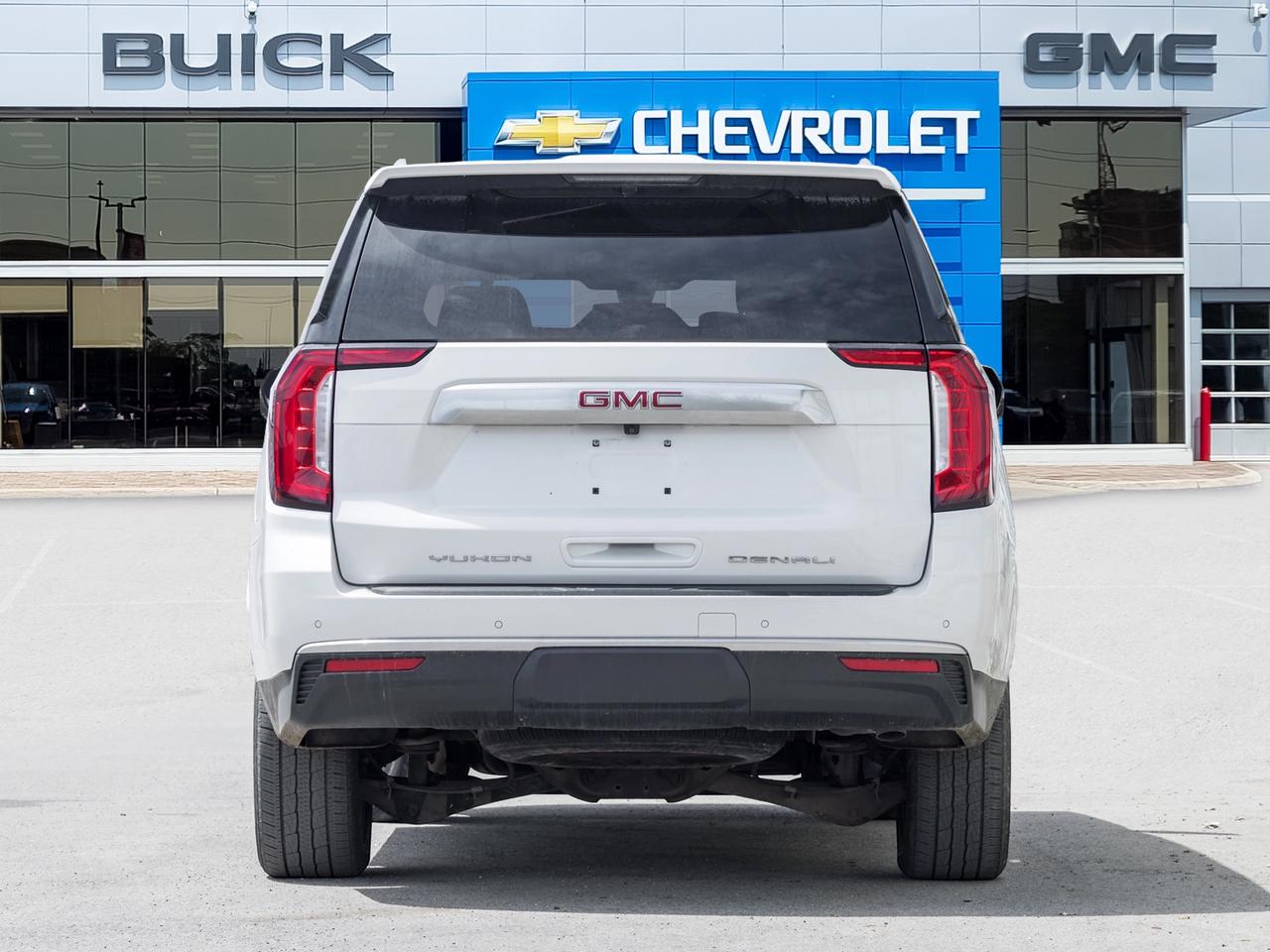 2022 GMC Yukon DENALI   Diesel   Roof   Heads up display Photo