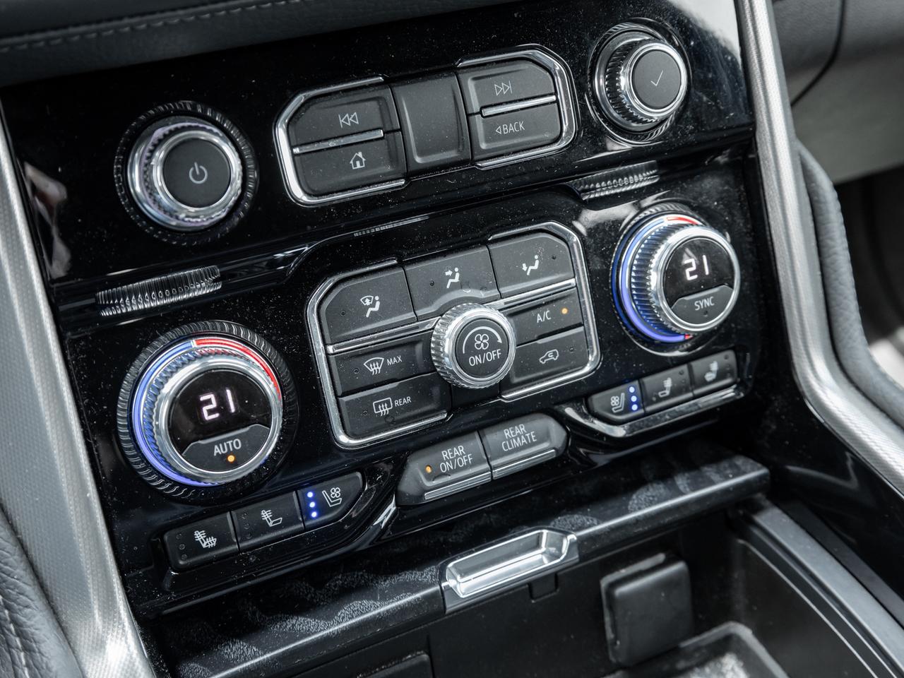 2022 GMC Yukon DENALI   Diesel   Roof   Heads up display Photo