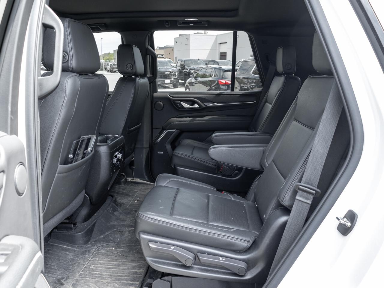 2022 GMC Yukon DENALI   Diesel   Roof   Heads up display Photo