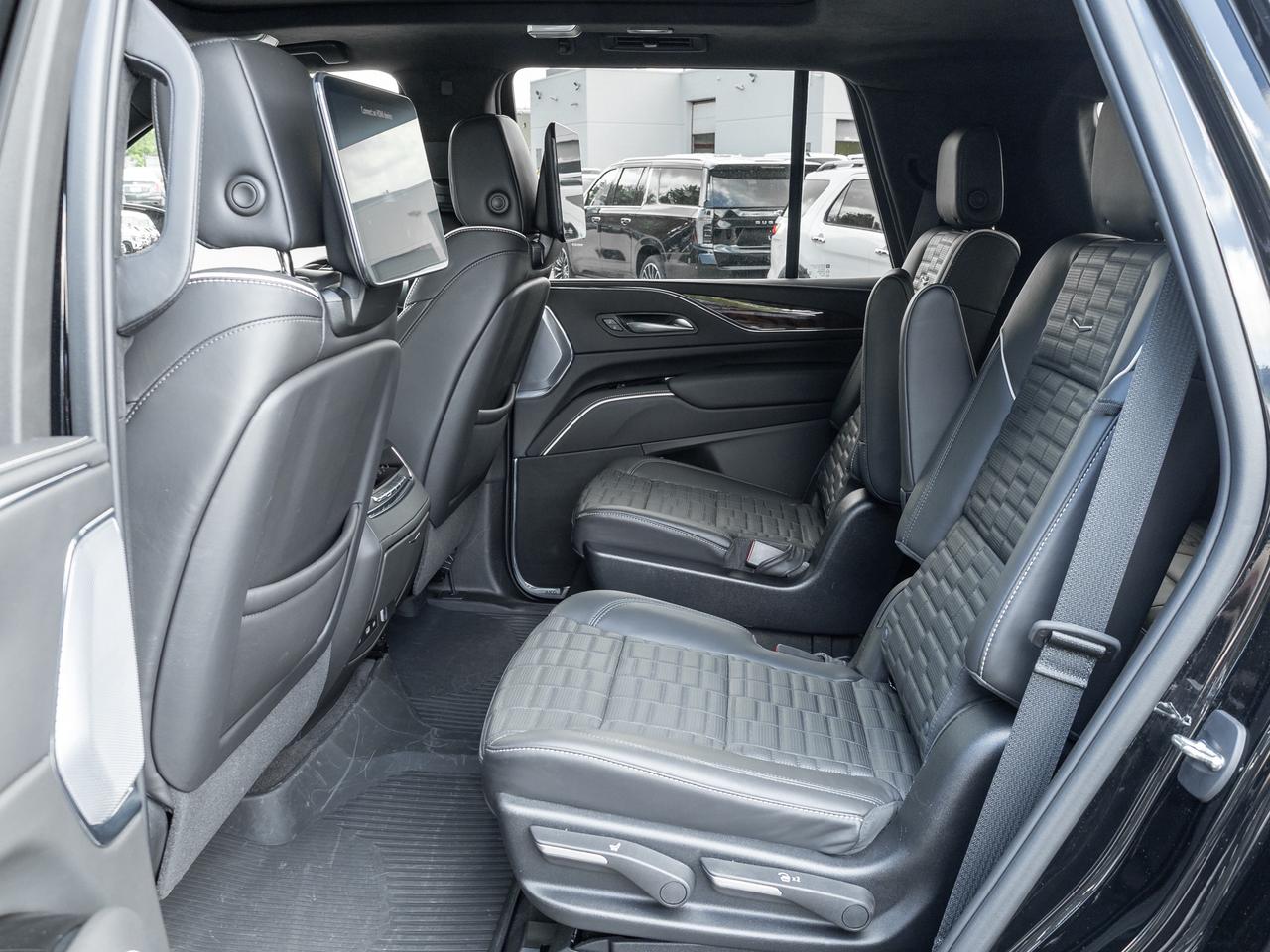 2023 Cadillac Escalade Touring PKG   Super Cruise   Massage Seats   ROOF Photo