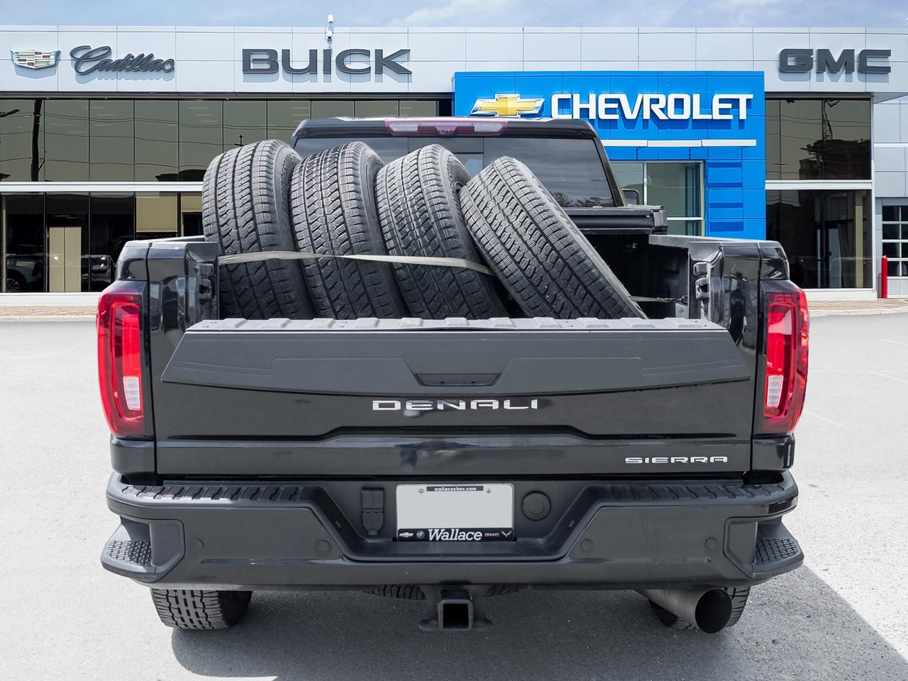 2023 GMC SIERRA 2500HD Diesel   Denali Ultimate   Black Diamond   X31 Photo