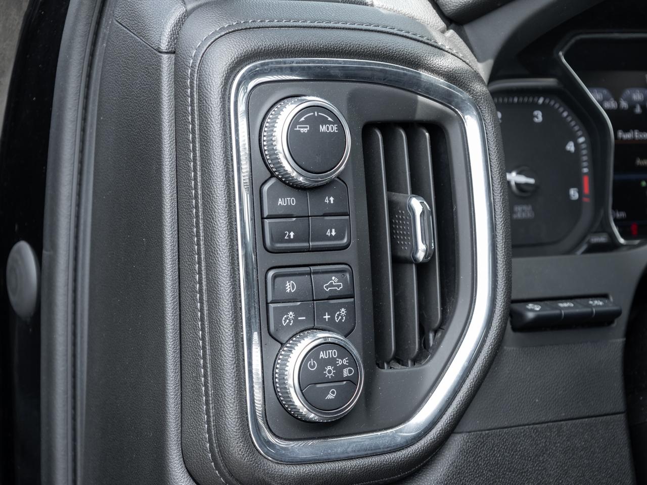 2023 GMC SIERRA 2500HD Diesel   Denali Ultimate   Black Diamond   X31 Photo