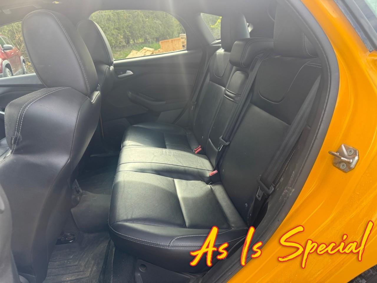 2013 Ford Focus ST Base 4dr Hatchback Photo