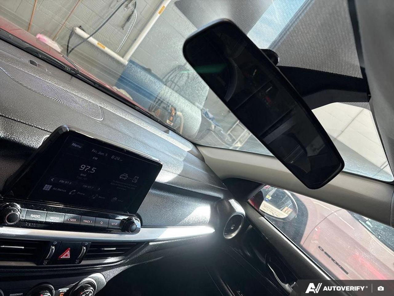 2022 Kia Forte GT-Line 4dr Sedan Photo