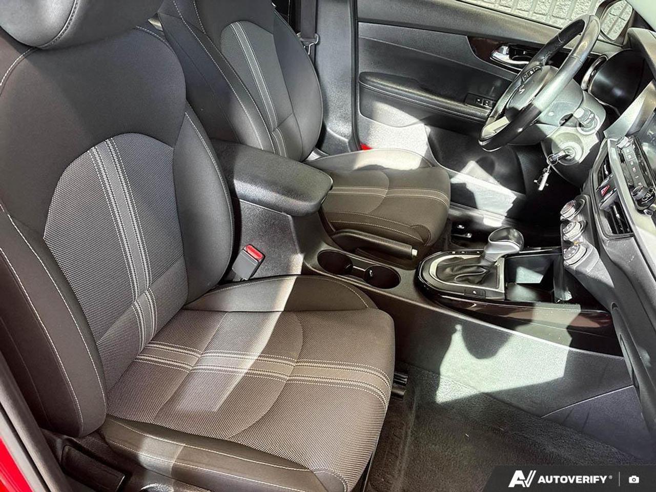2022 Kia Forte GT-Line 4dr Sedan Photo