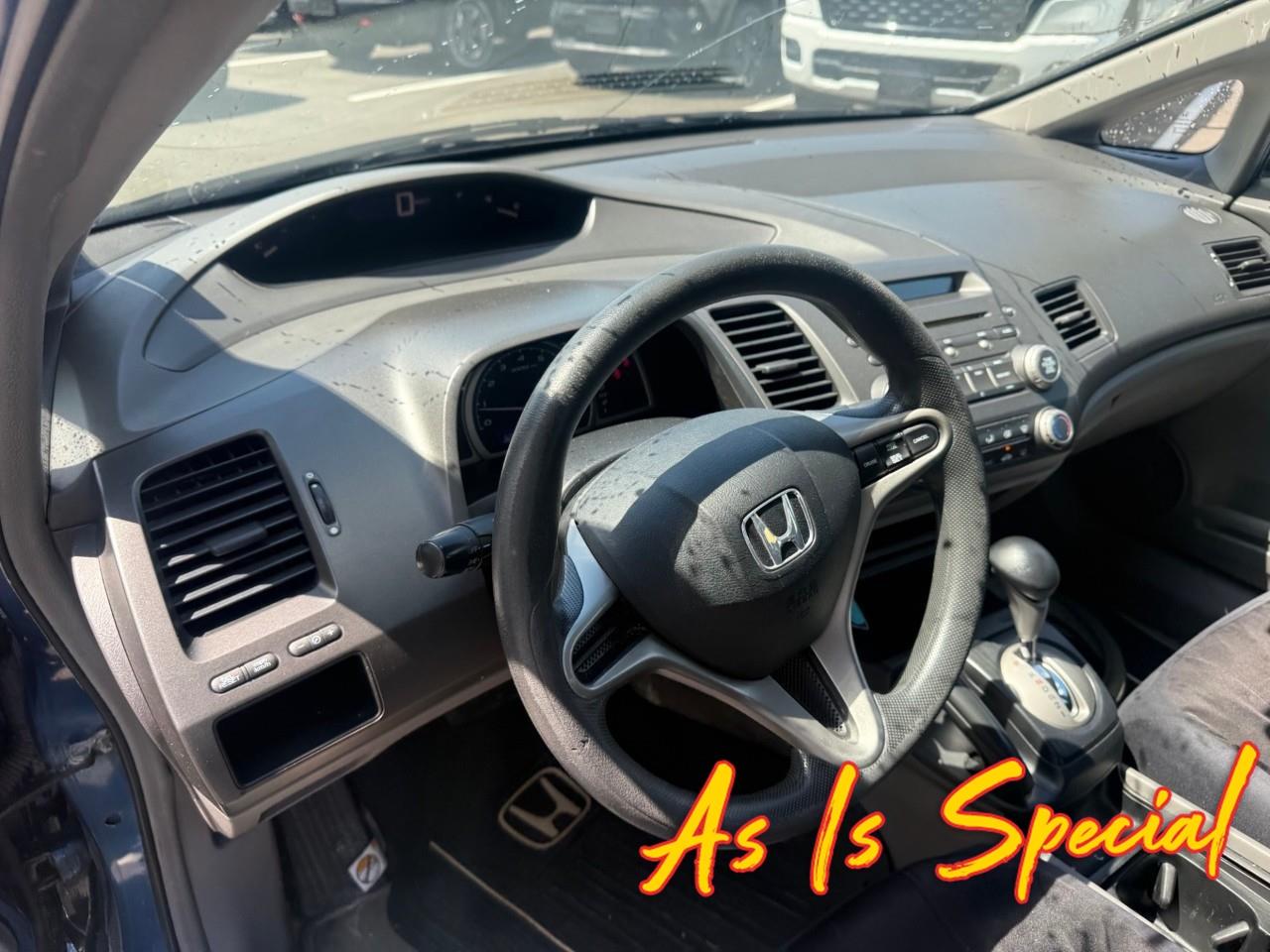 2010 Honda Civic DX-G (A5) 4dr Sedan Photo