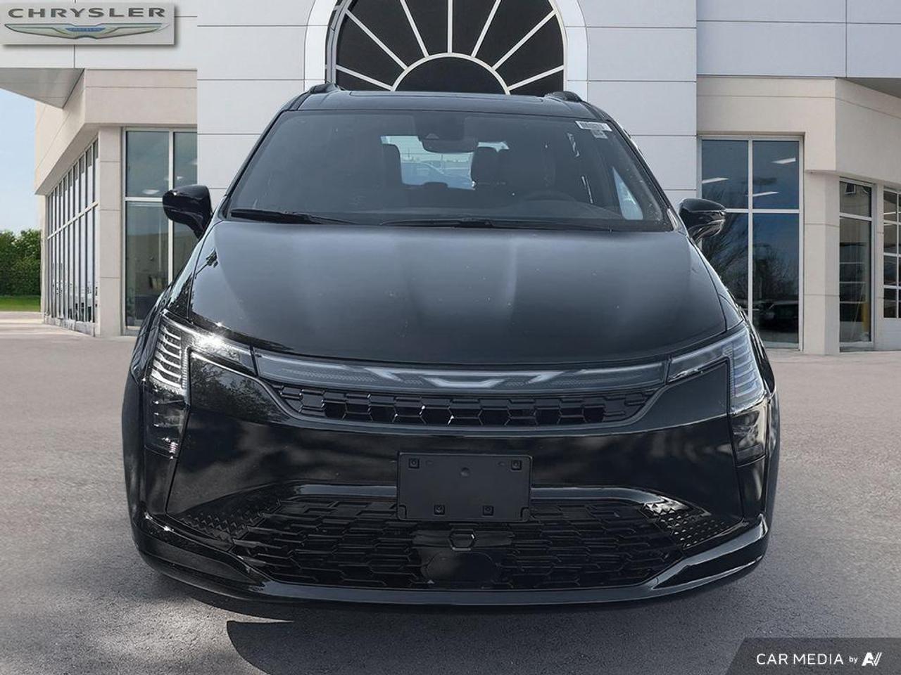 2027 Chrysler Pacifica Select Front-Wheel Drive Passenger Van Photo