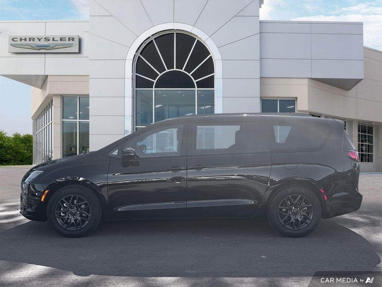 2027 Chrysler Pacifica Select Front-Wheel Drive Passenger Van Photo2
