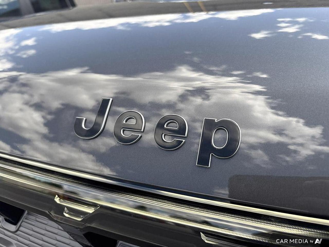 2026 Jeep Grand Wagoneer Limited 4dr 4x4 Photo