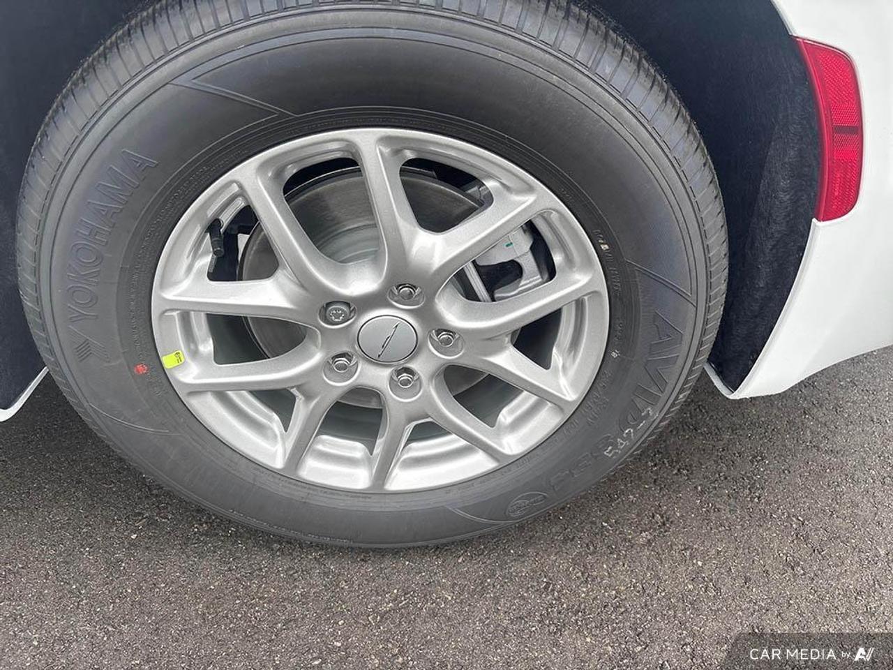 2027 Chrysler Grand Caravan SXT Front-Wheel Drive Passenger Van Photo