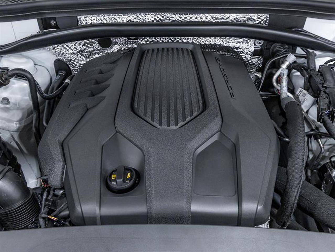 2025 Porsche Macan  Photo