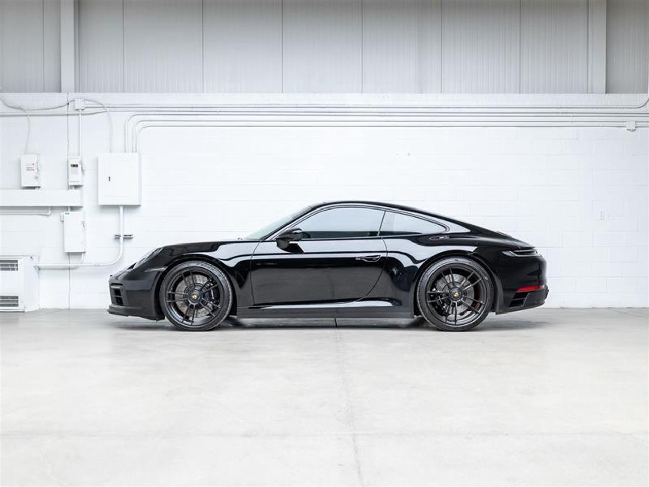 2024 Porsche 911  Photo