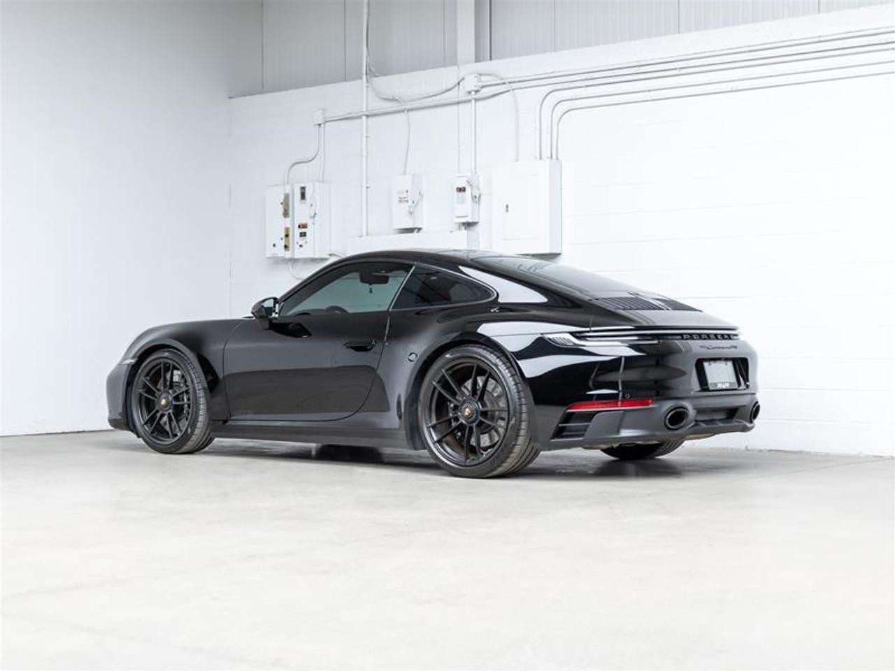 2024 Porsche 911  Photo