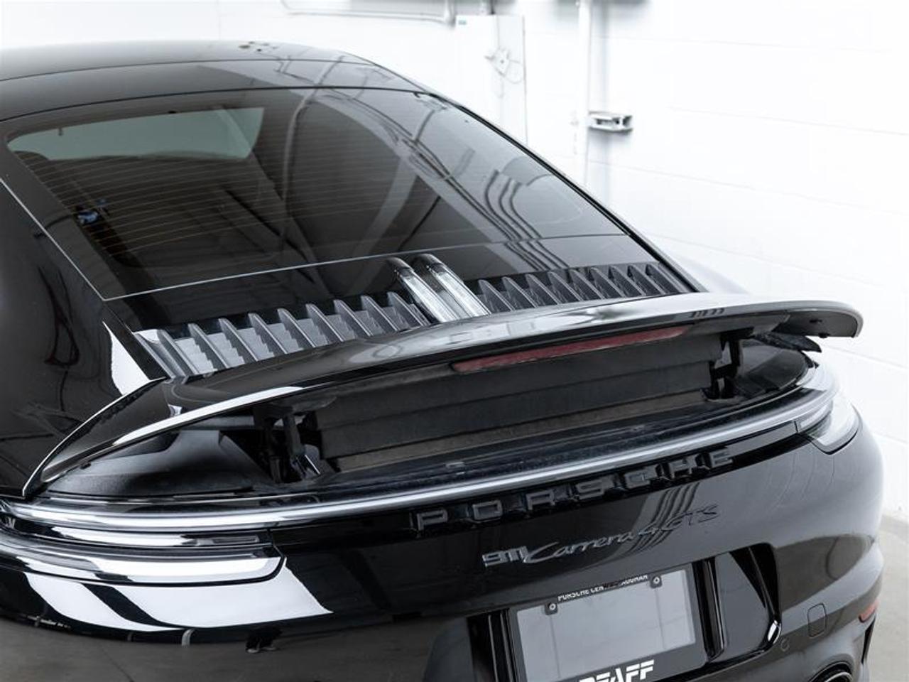 2024 Porsche 911  Photo