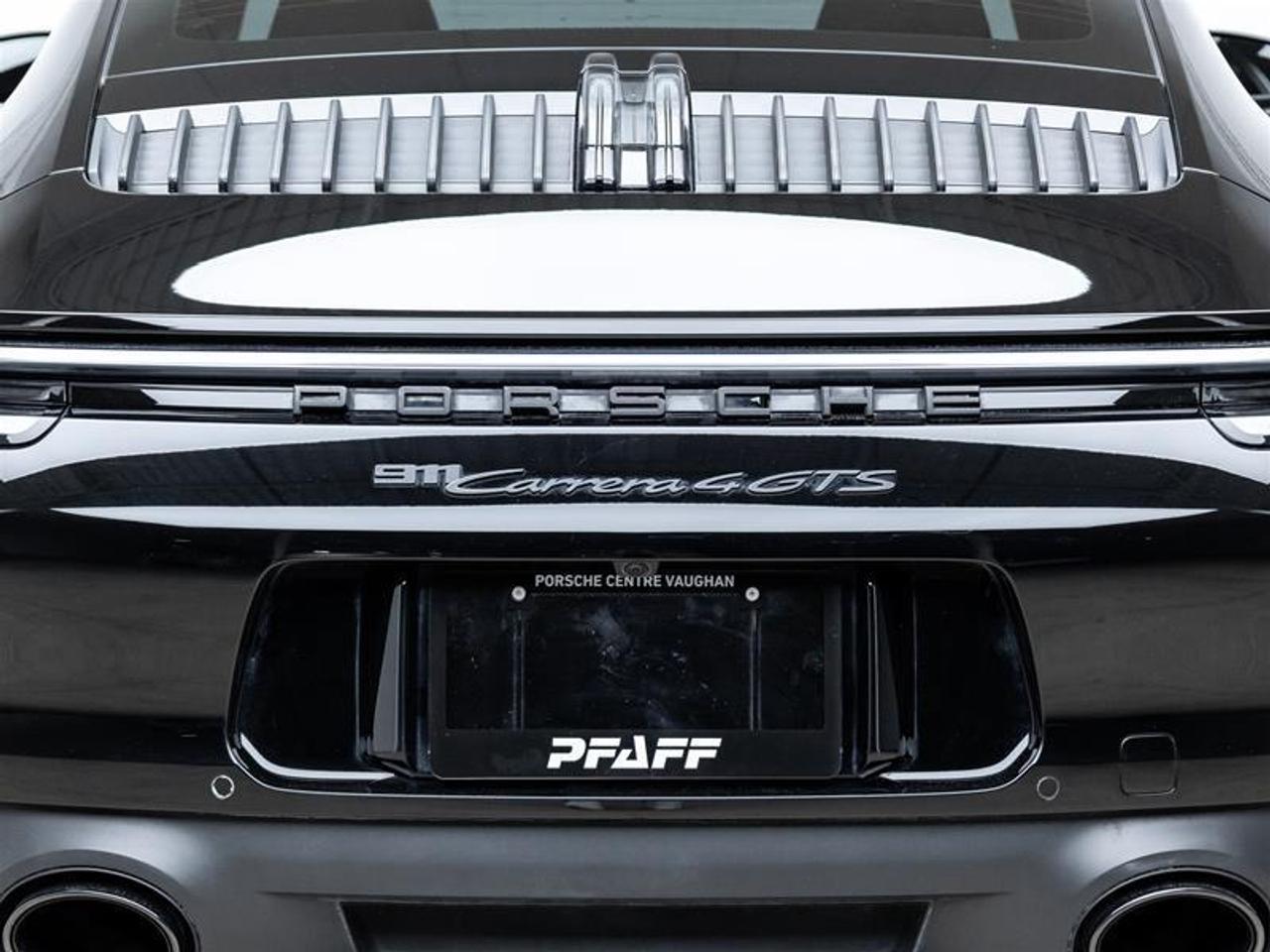 2024 Porsche 911  Photo