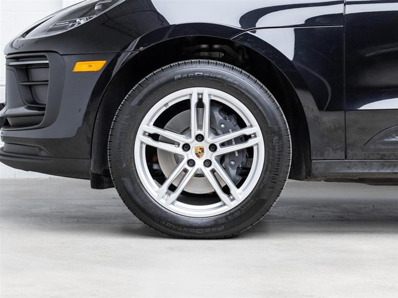 2024 Porsche Macan  Photo
