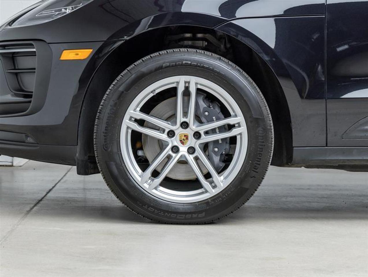 2024 Porsche Macan  Photo
