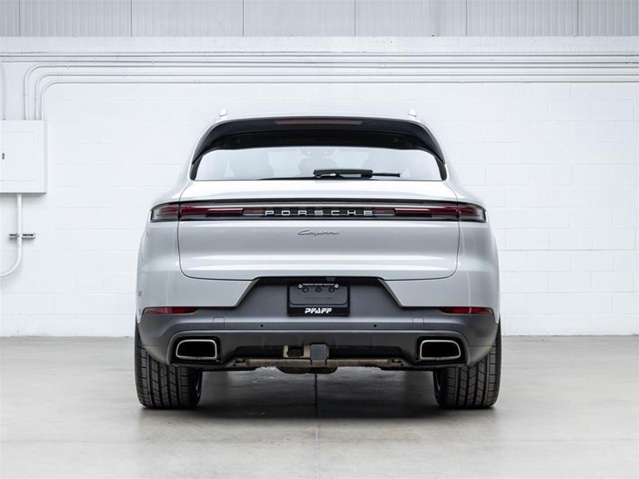 2024 Porsche Cayenne  Photo
