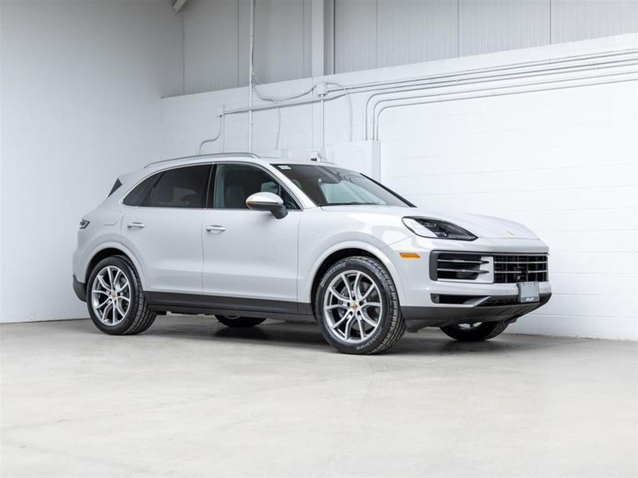 2024 Porsche Cayenne  Photo