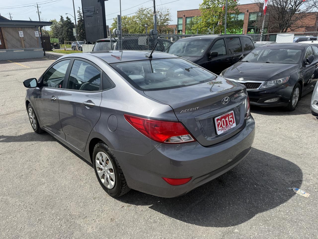 2015 Hyundai Accent *** 3 YEAR WARRANTY INCLUDED *** Photo