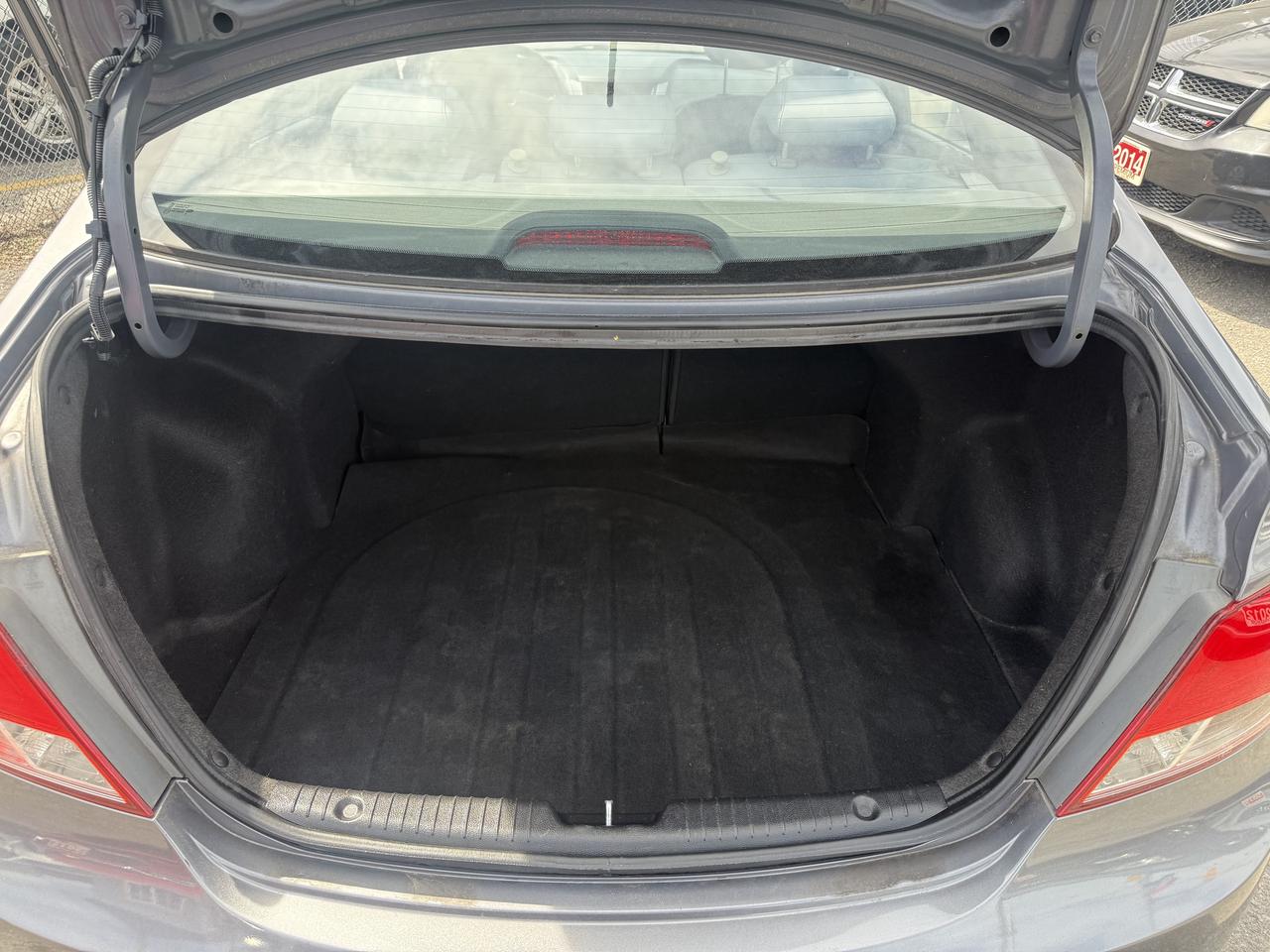 2015 Hyundai Accent *** 3 YEAR WARRANTY INCLUDED *** Photo