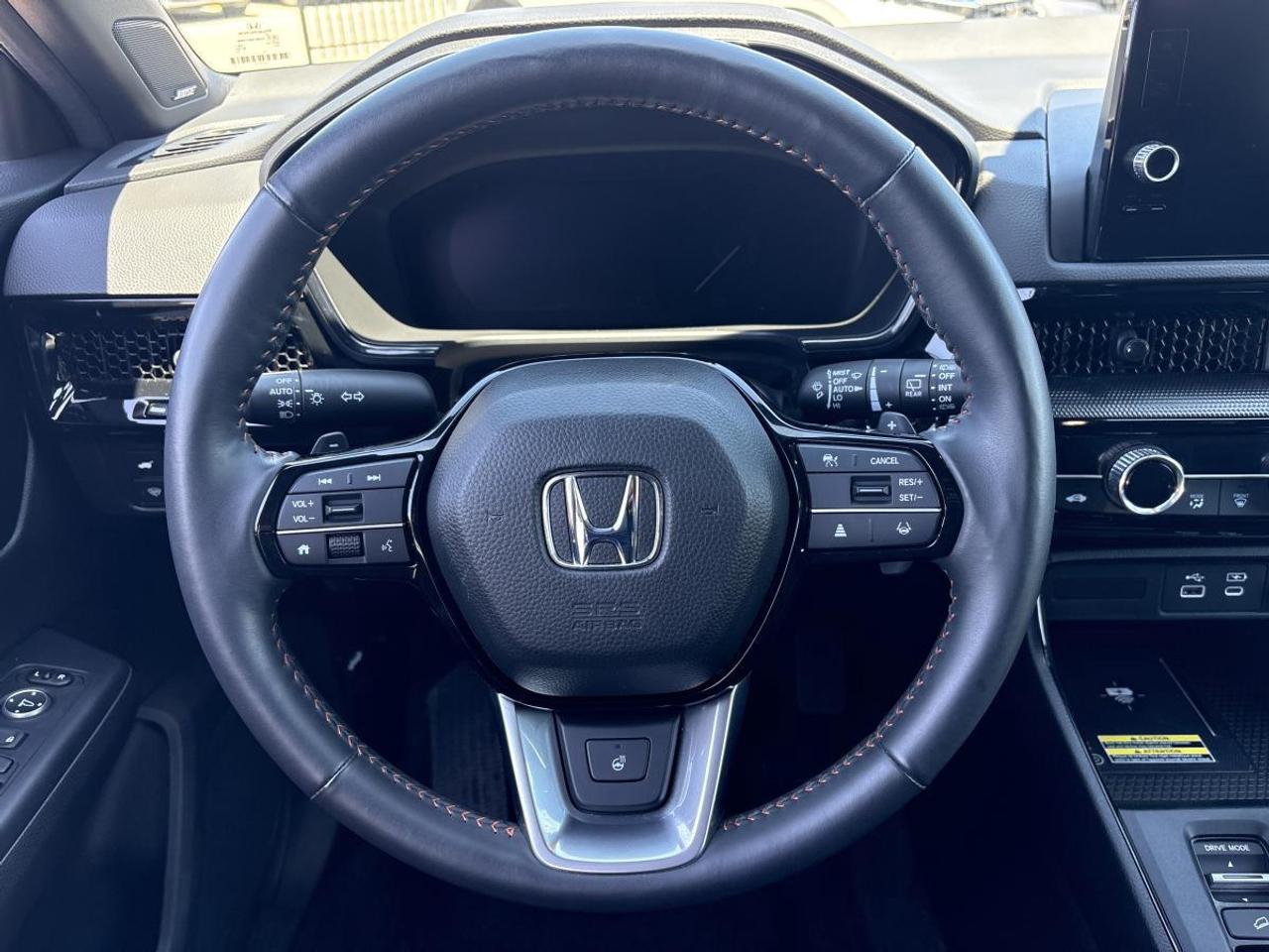 2024 Honda CR-V Hybrid Touring Honda Certified With 7YRS/160K Warranty Photo