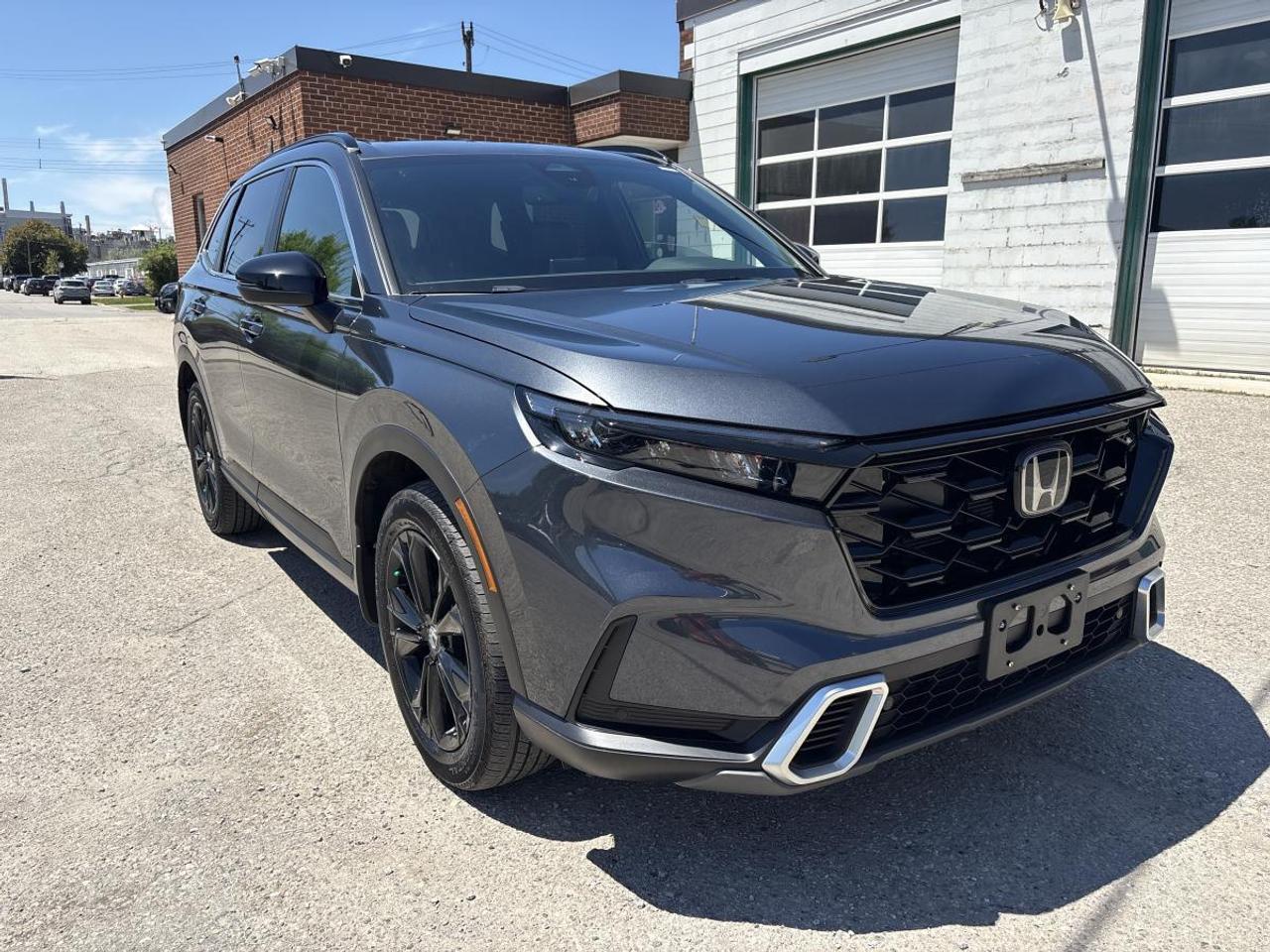 2024 Honda CR-V Hybrid Touring Honda Certified With 7YRS/160K Warranty Photo