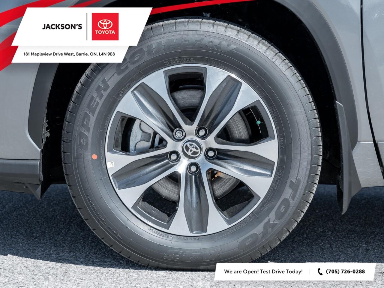 2026 Toyota Highlander Hybrid XLE 4dr All-Wheel Drive Photo4