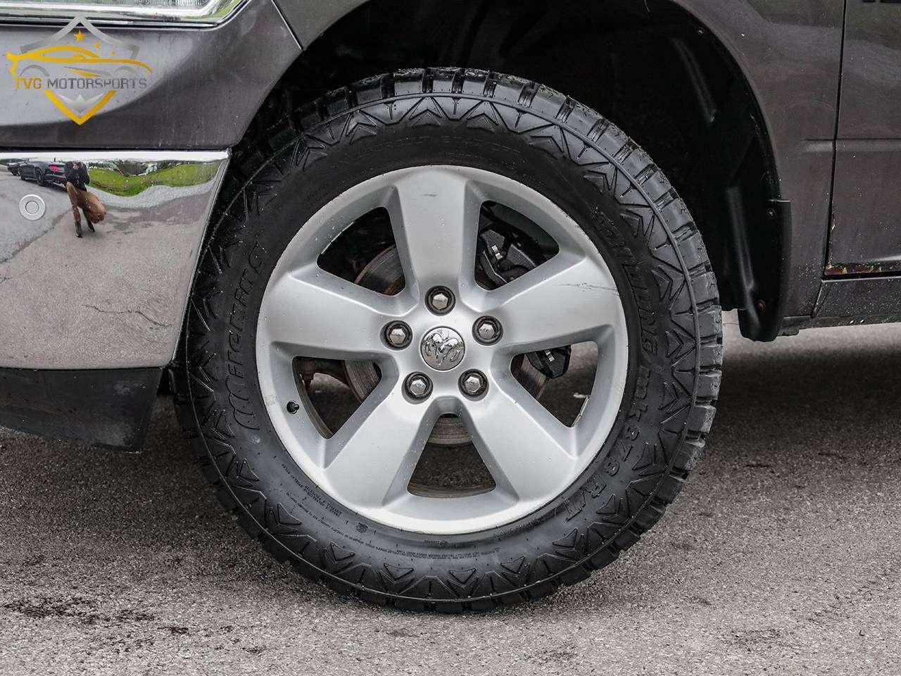2019 RAM 1500 SLT Photo