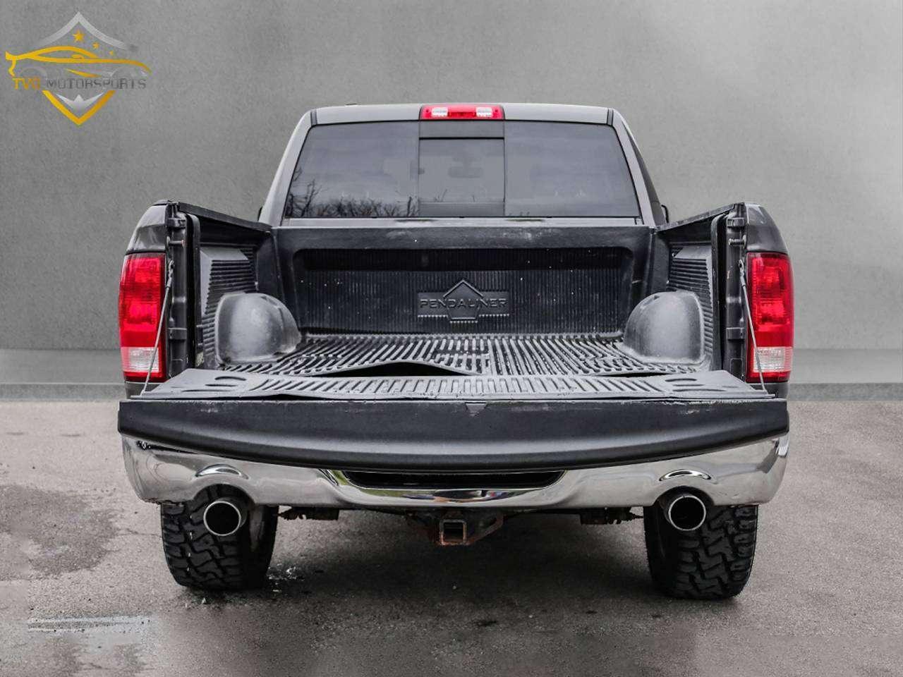 2019 RAM 1500 SLT Photo