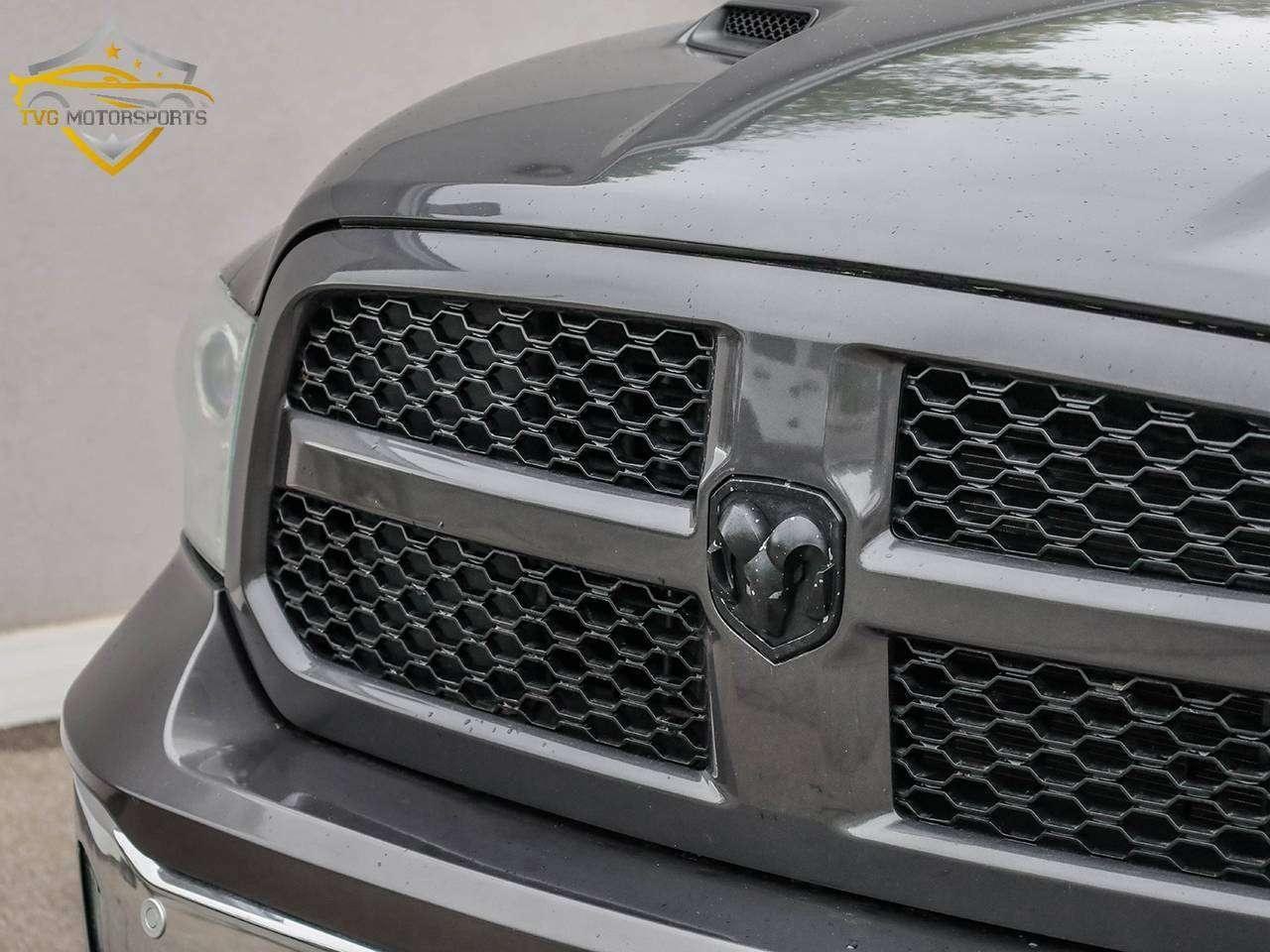 2019 RAM 1500 SLT Photo
