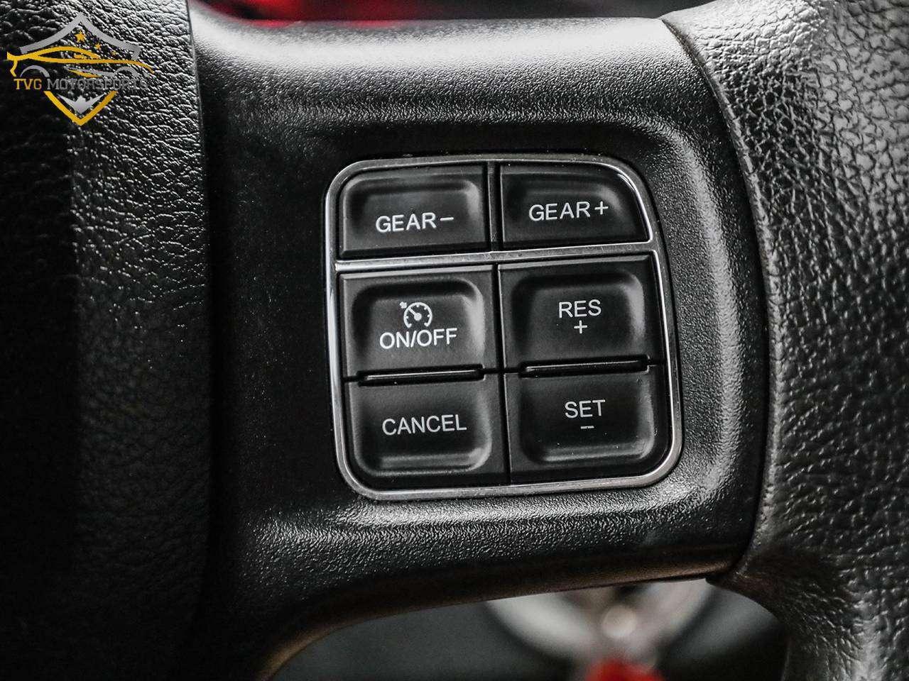 2019 RAM 1500 SLT Photo