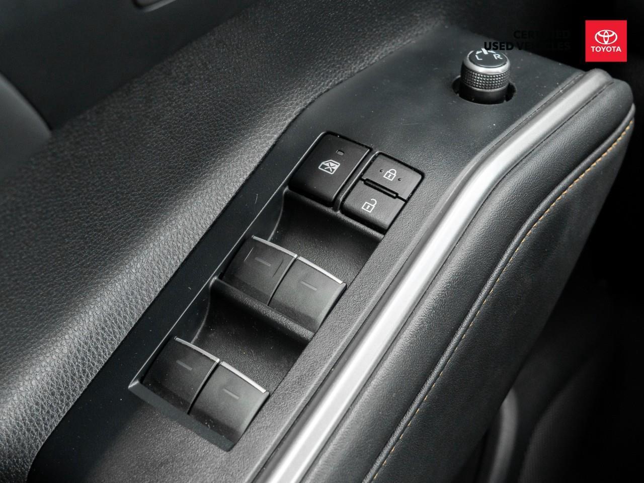 2022 Toyota Highlander Hybrid XLE 4dr All-Wheel Drive Photo