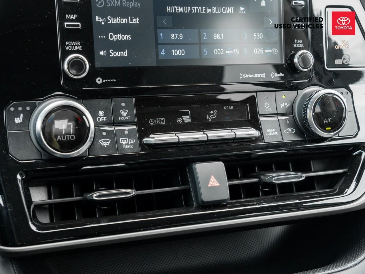 2022 Toyota Highlander Hybrid XLE 4dr All-Wheel Drive Photo