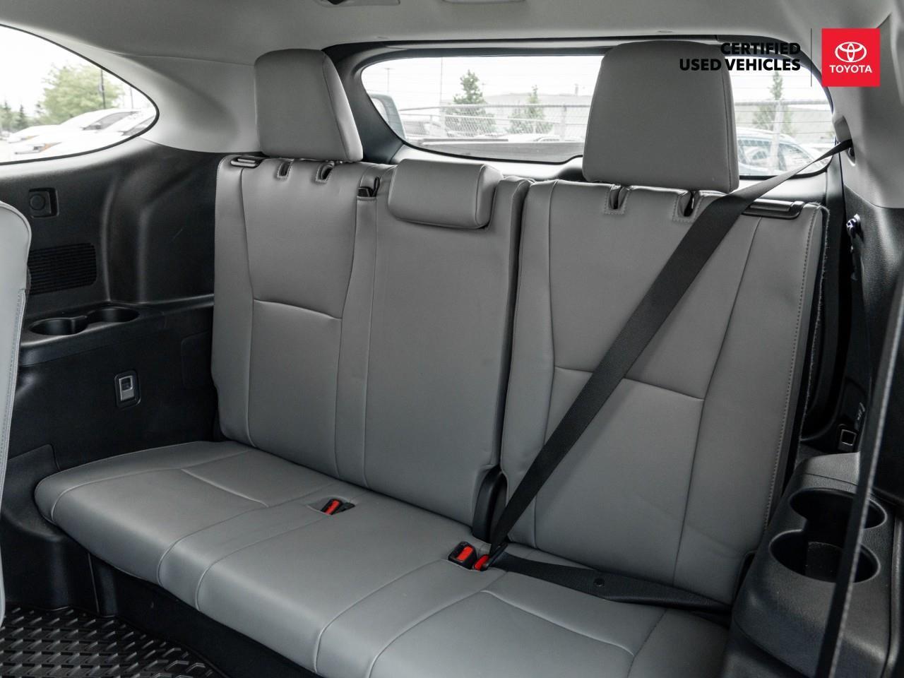 2022 Toyota Highlander Hybrid XLE 4dr All-Wheel Drive Photo