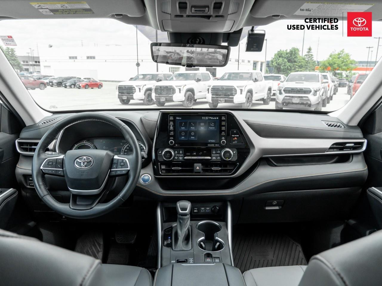 2022 Toyota Highlander Hybrid XLE 4dr All-Wheel Drive Photo