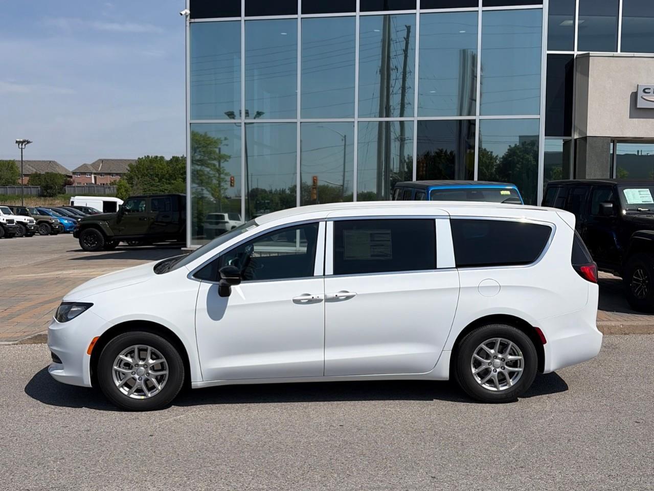 2027 Chrysler Grand Caravan SXT Front-Wheel Drive Passenger Van Photo