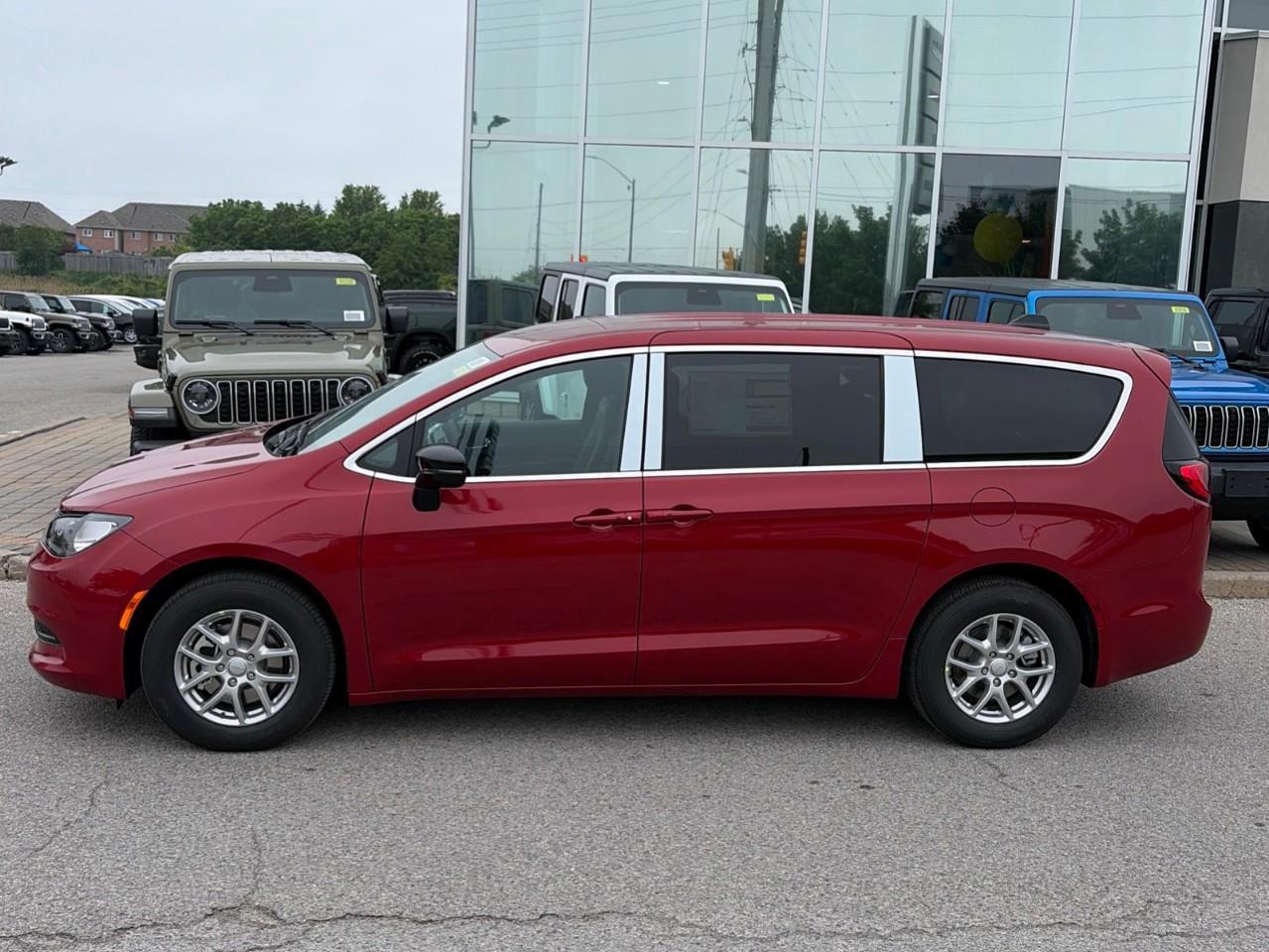 2027 Chrysler Grand Caravan SXT Front-Wheel Drive Passenger Van Photo