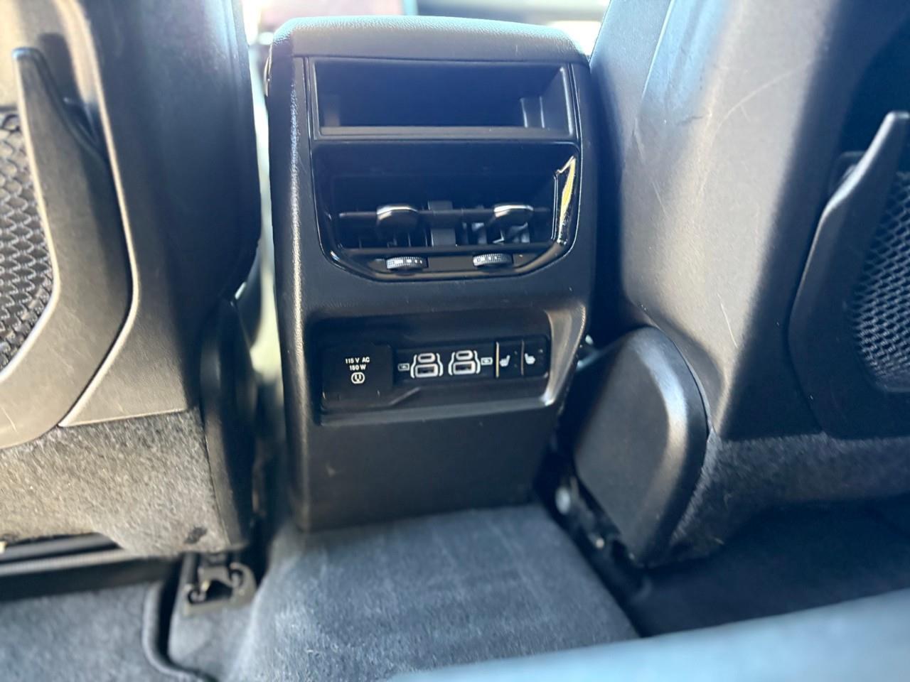 2023 Jeep Grand Cherokee Limited 4dr 4x4 Photo