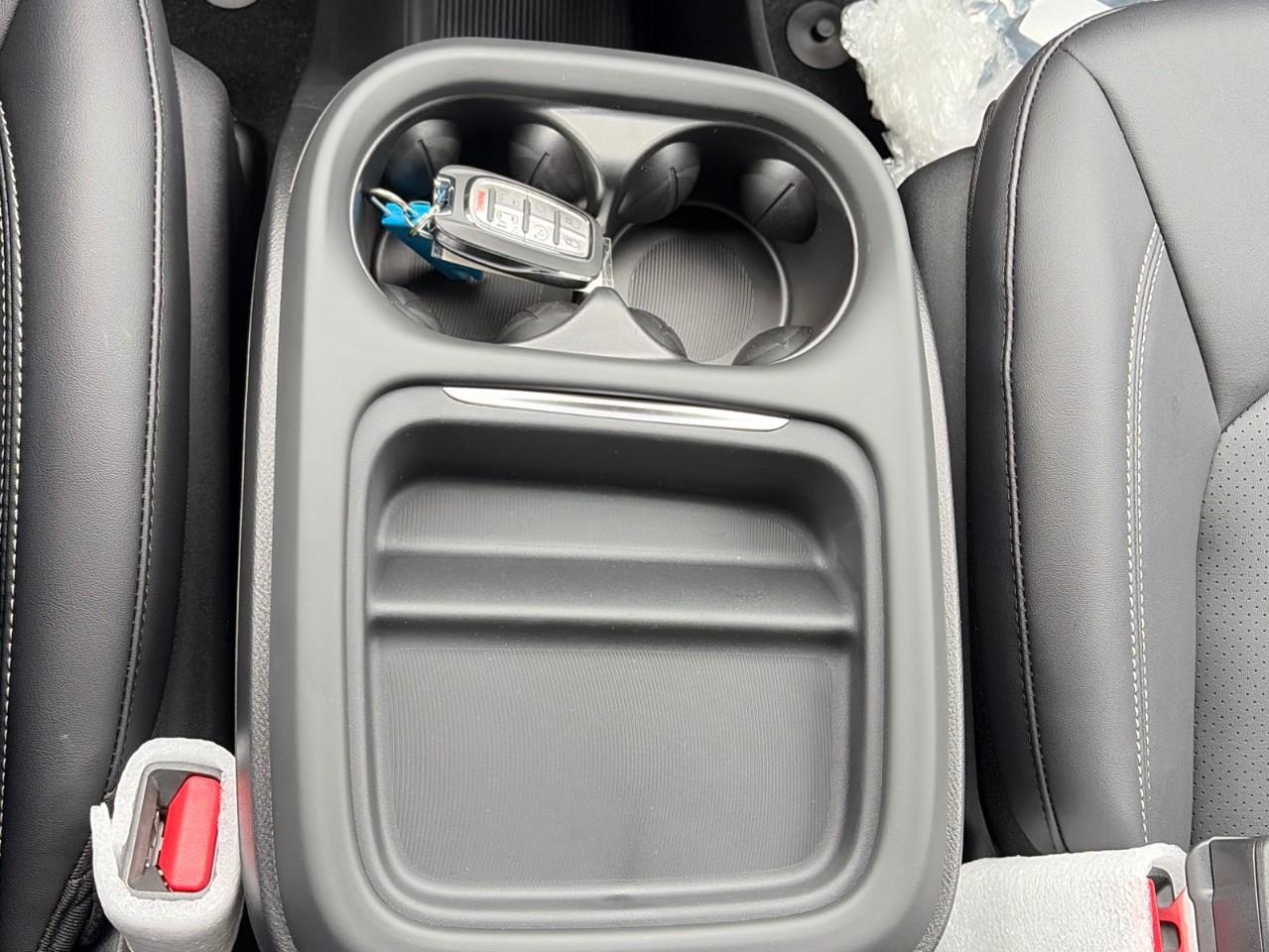 2027 Chrysler Grand Caravan SXT Front-Wheel Drive Passenger Van Photo