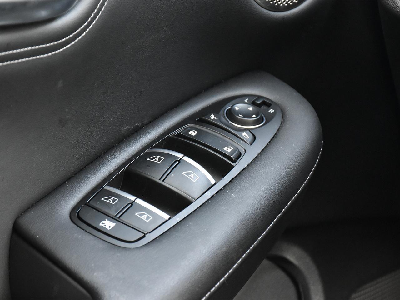 2024 Infiniti QX50 Sensory  - HUD -  Sunroof -  Navigation Photo