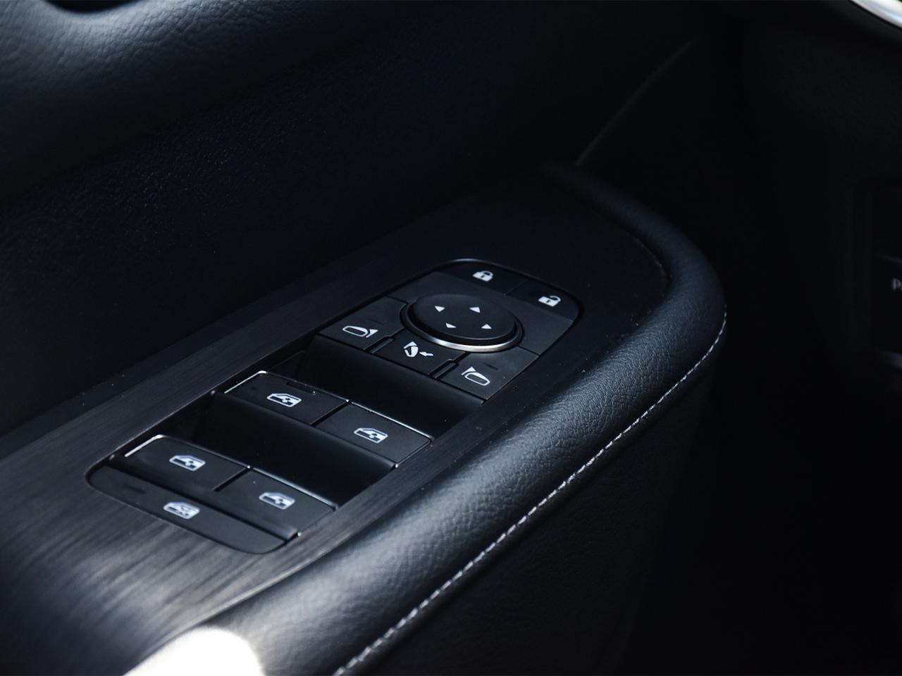 2025 Nissan Armada Platinum Reserve  - Certified Photo