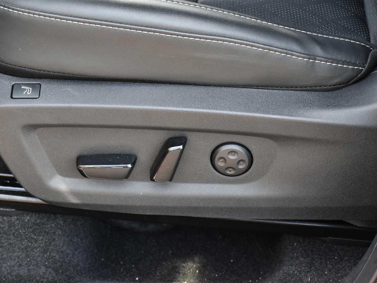 2025 Nissan Murano Platinum  - Certified - Cooled Seats Photo