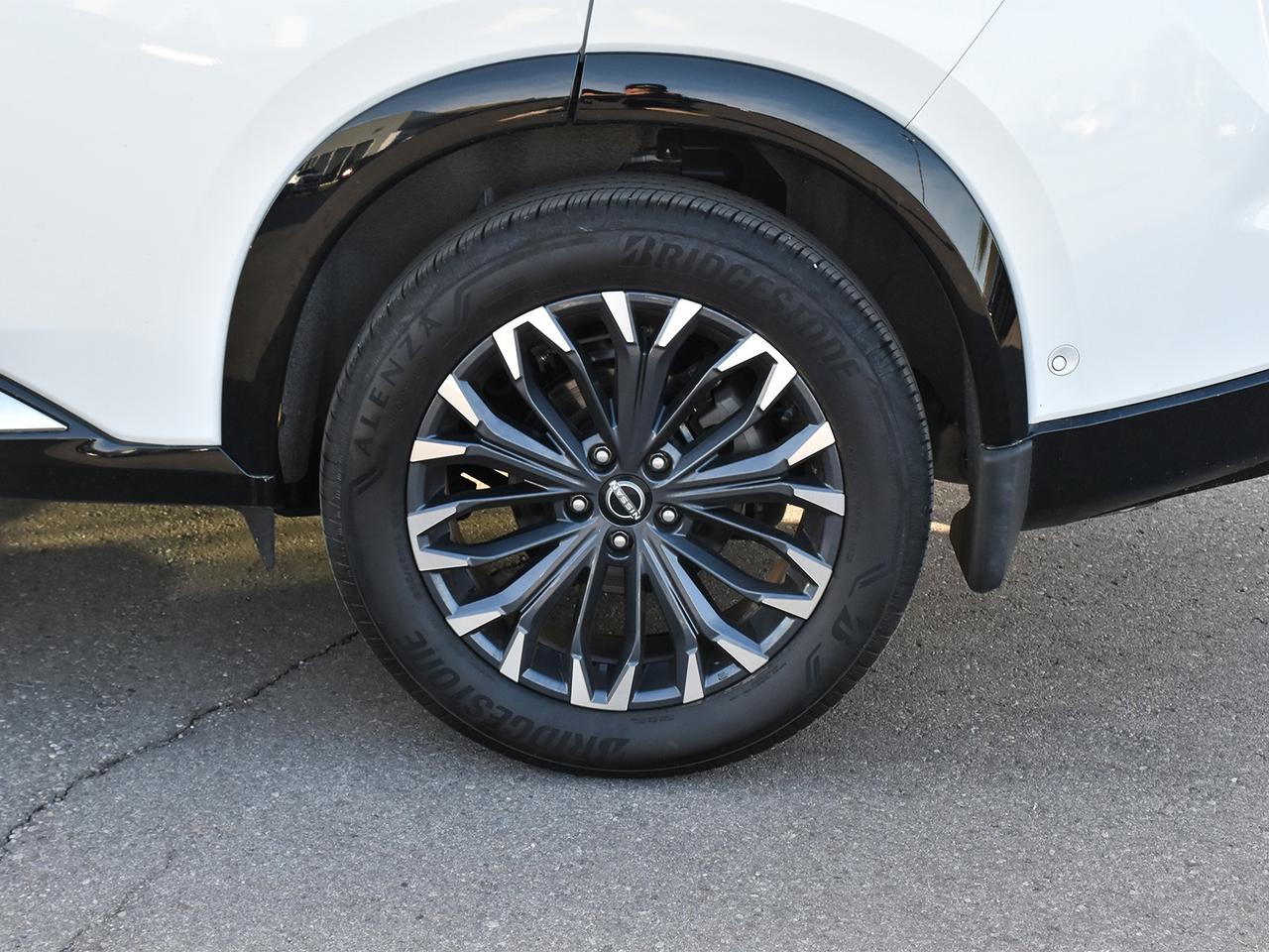 2026 Nissan Rogue Platinum  - Certified -  HUD Photo