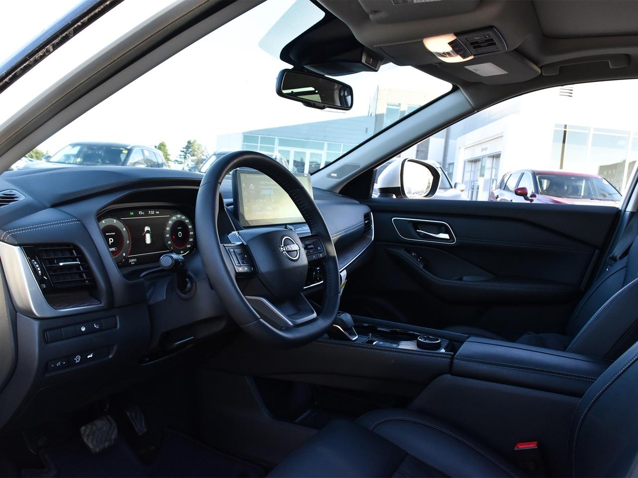2026 Nissan Rogue Platinum  - Certified -  HUD Photo