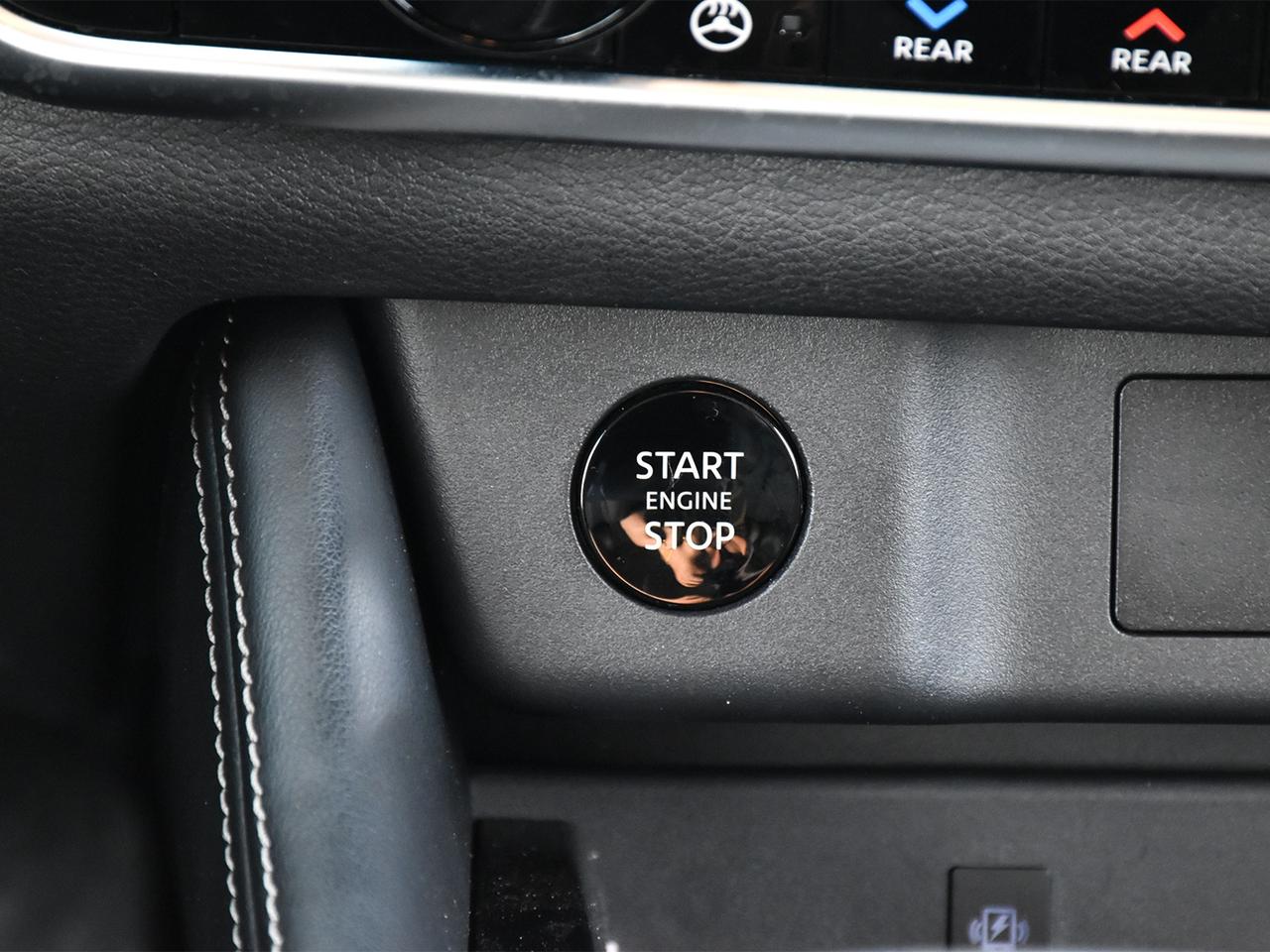 2026 Nissan Rogue Platinum  - Certified -  HUD Photo