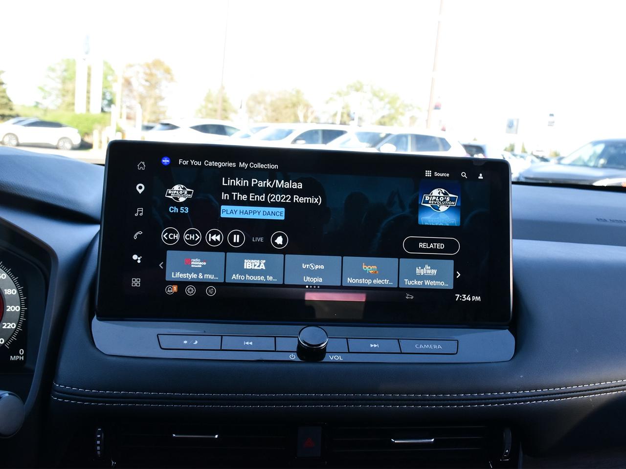 2026 Nissan Rogue Platinum  - Certified -  HUD Photo