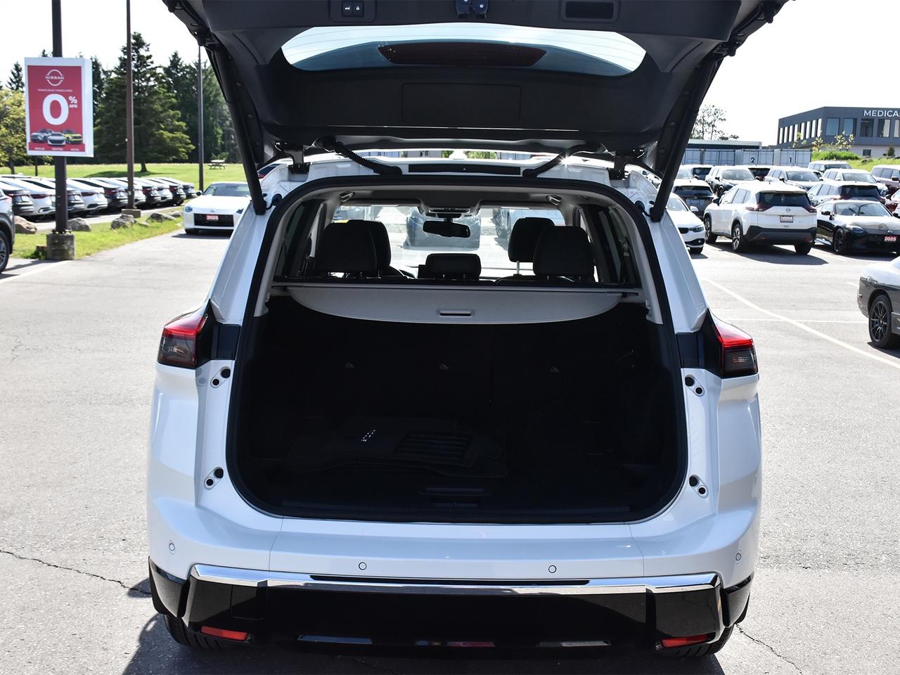 2026 Nissan Rogue Platinum  - Certified -  HUD Photo