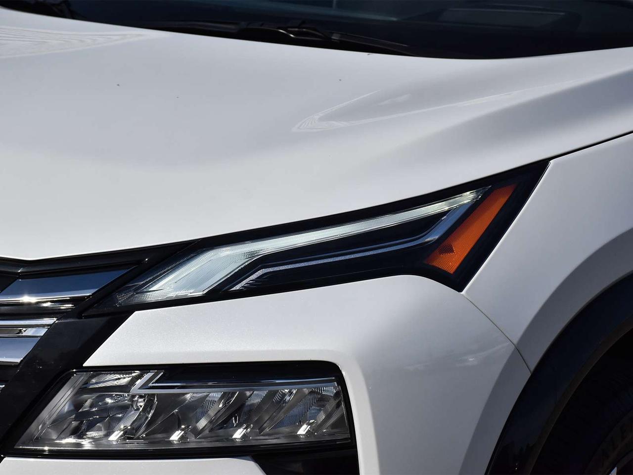 2026 Nissan Rogue Platinum  - Certified -  HUD Photo